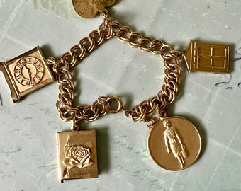 Vintage Avon Calling 1965 Presidential Award Charm Bracelet, 5 Charm Book Locket