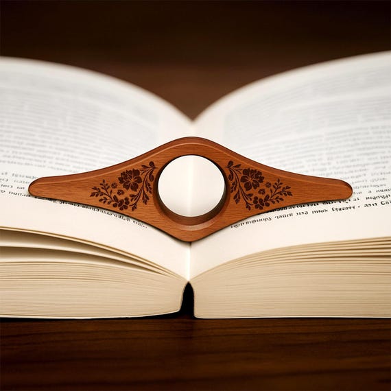 Engraved Wooden Book Page Holder, Custom Thumb Spreader, Handy Reading Tool, Personalized Gift for Bookworms & Librarians