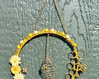 Large Bumble Bee Sun Catcher | Handmade Hanging | Outdoor Décor | Yellow Crystals