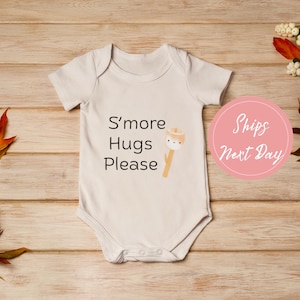 S&#39;more Hugs Please Funny Baby Onesie® Body naturel mignon pour bébé, Cadeau rigolo pour baby shower, Cadeau pour bébé Barboteuse pour bébé, Jolie grenouillère pour bébé®