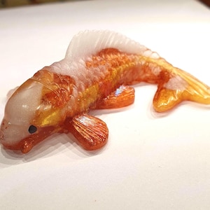 Koi 7 (glow-in-the-dark)