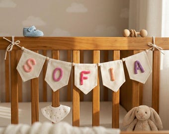 Gepersonaliseerde naambanner garen, roze letters, muurdecoratie kinderkamer, vlaggenlijn