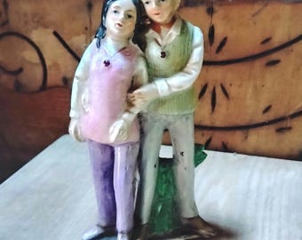 Adorno para caja de música de cerámica estilo vintage, con forma de historia de amor.