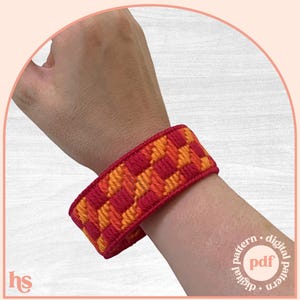Bargello Bracelet Pattern - Cubist Bracelet - Digital Download Pattern - the Happy Stitchery