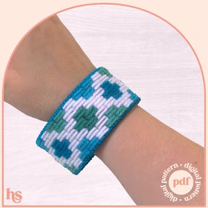 Bargello Bracelet Pattern - Riviera Bracelet - Digital Download Pattern - the Happy Stitchery