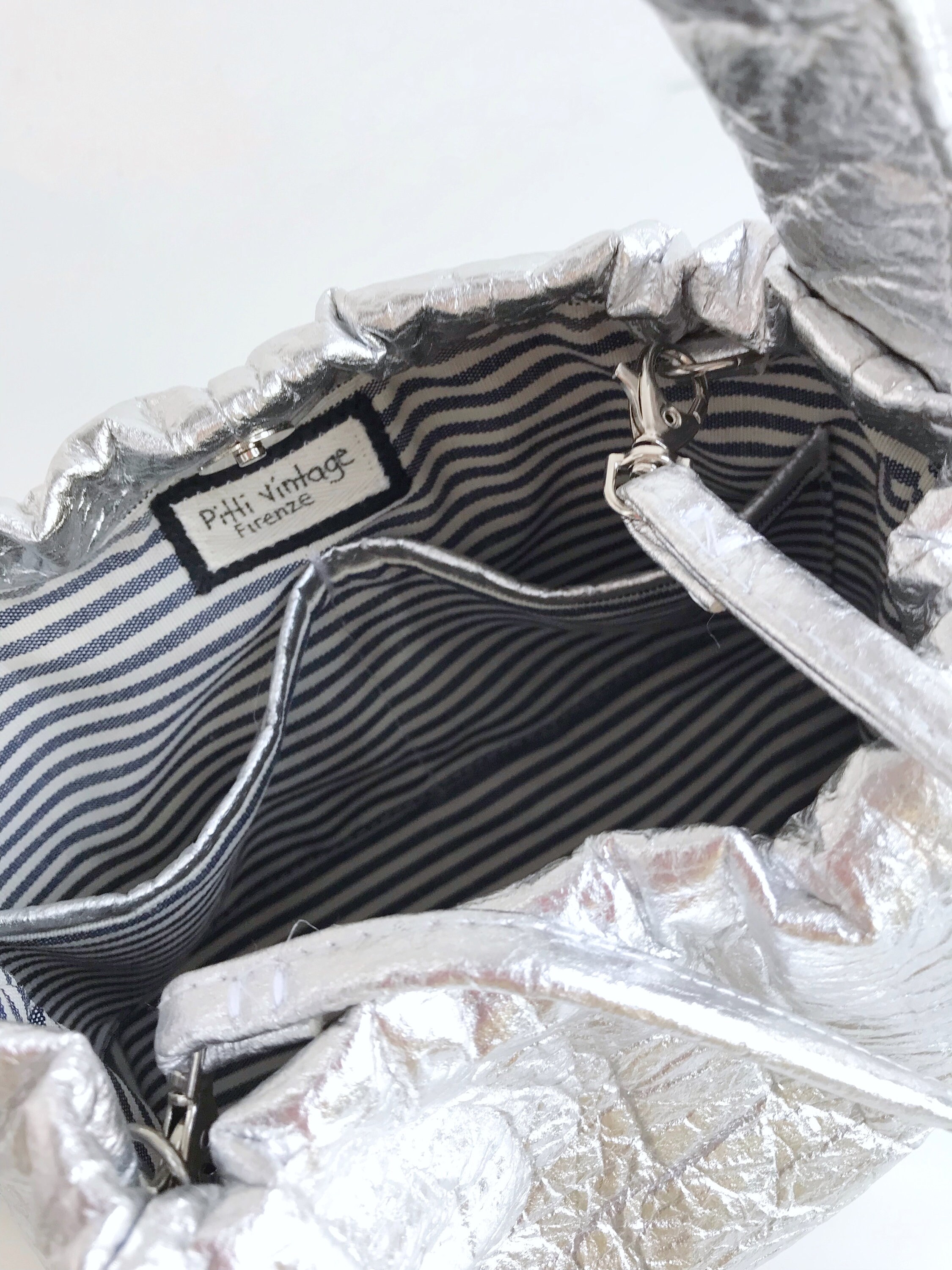 ショルダーバッグ・ポシェット Marici Stylish Silver Shoulder Bag With Pinatex Handcrafted PINATEX Leather Silver Handbag, Vegan Shoulder