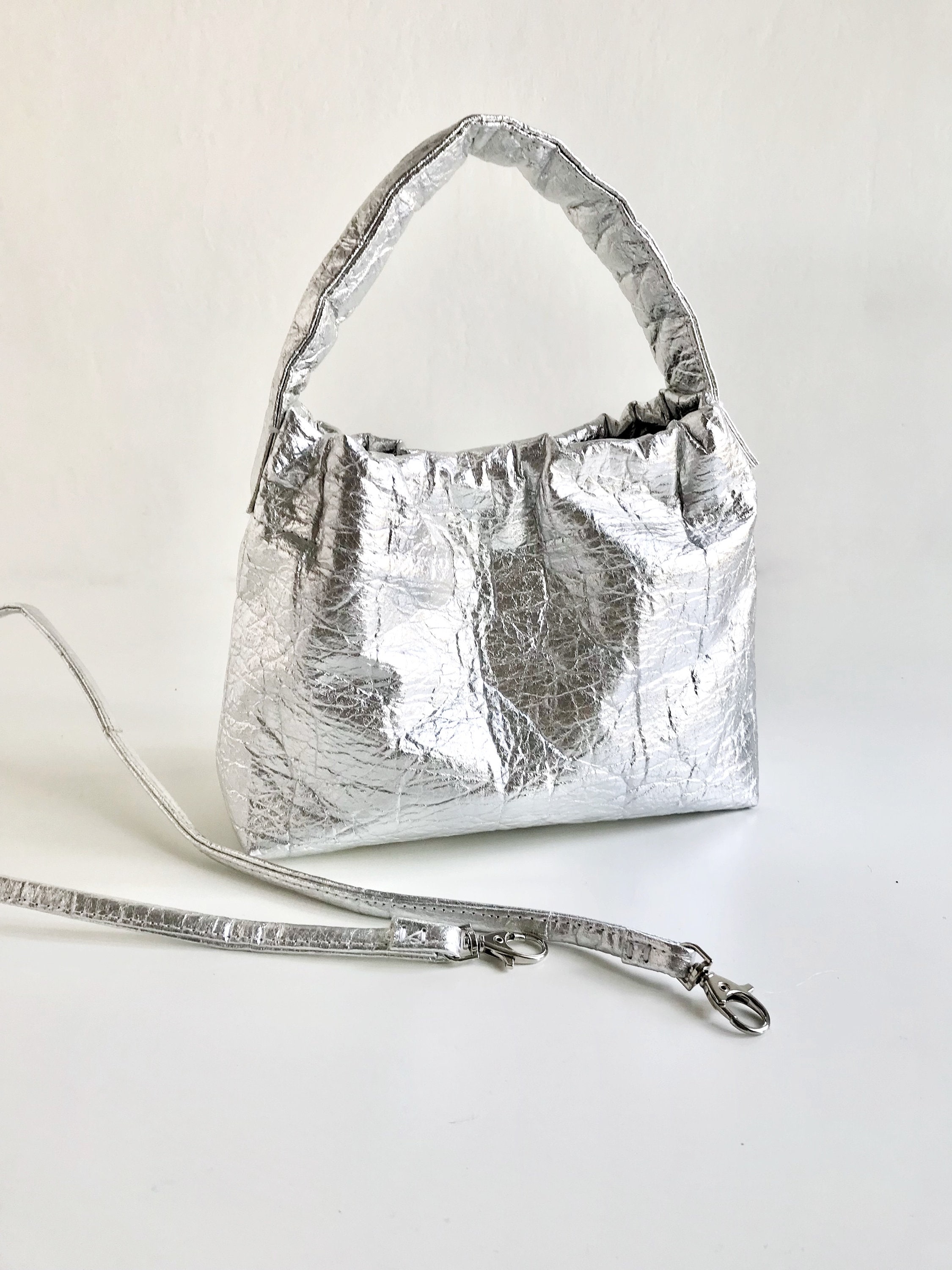 ショルダーバッグ・ポシェット Marici Stylish Silver Shoulder Bag With Pinatex Piñatex® Collection – Svala