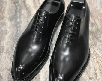 Scarpe Oxford in pelle nera fatte a mano: calzature classiche per lo sposo e il matrimonio