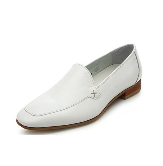 Handmade White Leather Loafers: Italian Style Slip-On Dress Shoes