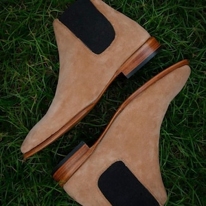Handmade Men&#39;s Tan Suede Chelsea Boots - Stylish and Classic Slip-On Shoes