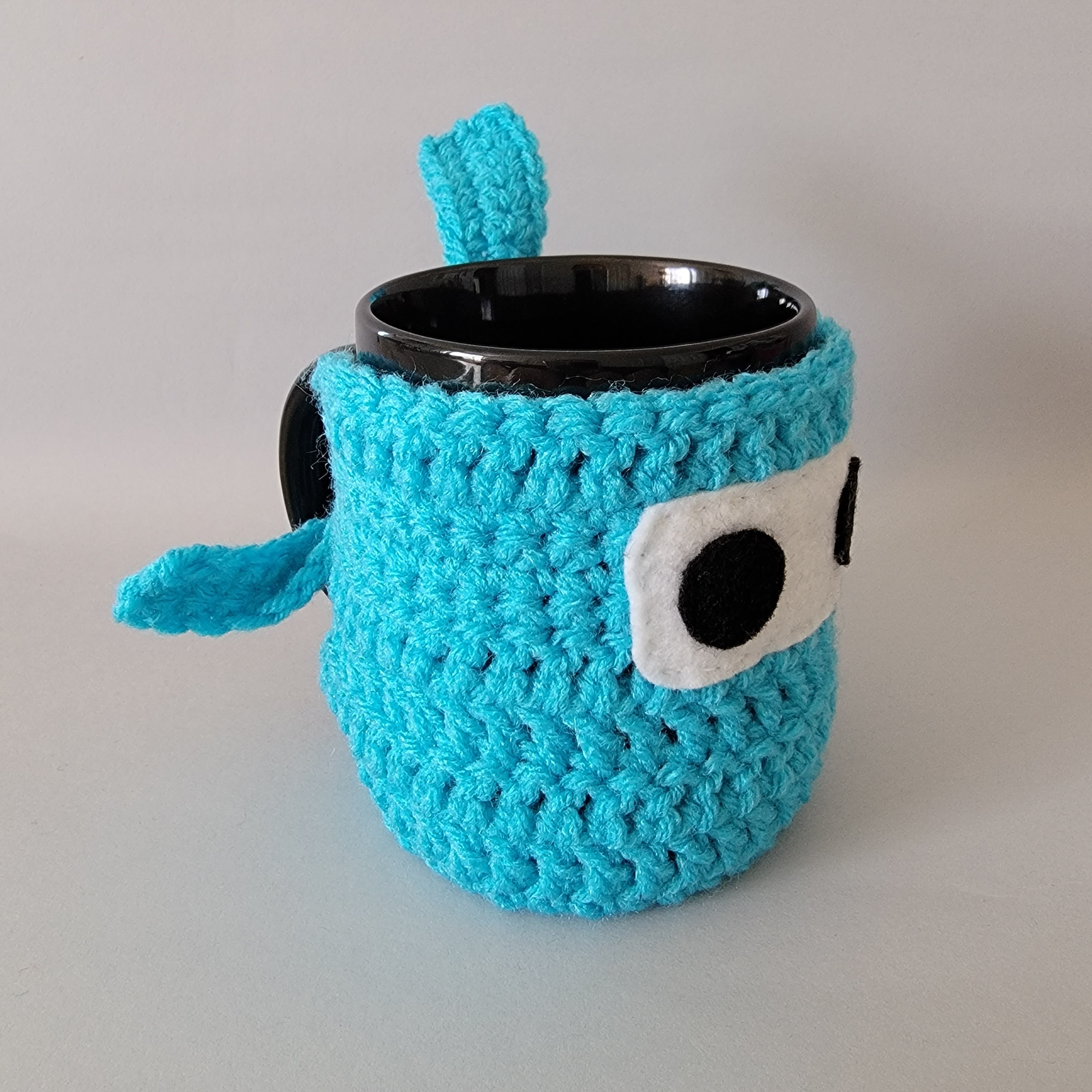 irasutoyazuki★ Signum mug with lid, Porcelain, Blue | Swarovski