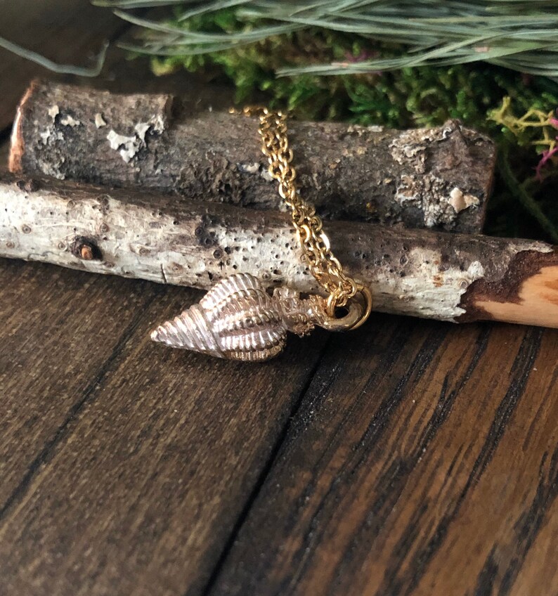 Beach Jewelry Golden Conch Shell Necklace