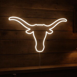 Western Longhorn Neon Sign – Cowboy Wall Decor, Rustic Ranch LED Light, Western Themed Bar or Cabin Wall Art