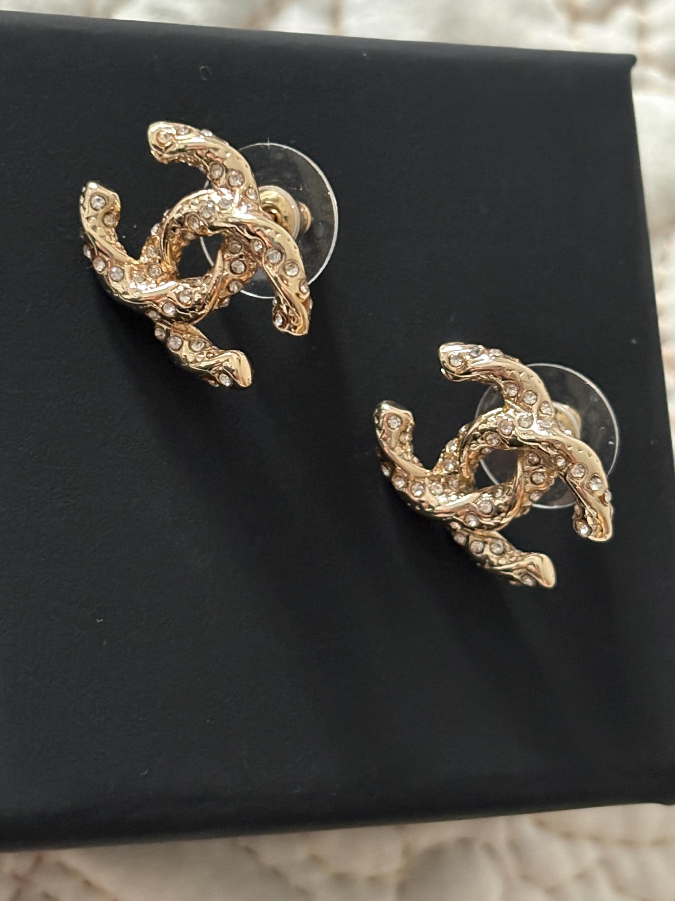 Chanel studs - Etsy 日本