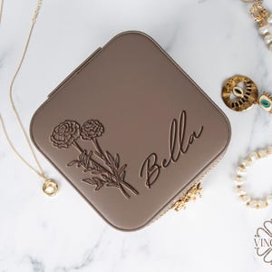 Personalized Genuine Leather Jewelry Box, Custom Travel Case with Name, Birth Flower, Bridesmaid Gift, Wedding or Birthday Gift for Her