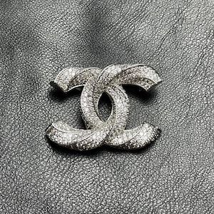 Vintage Excellent Rare Brooch Silver Tone Chanel Made In France With Stones Big Logo