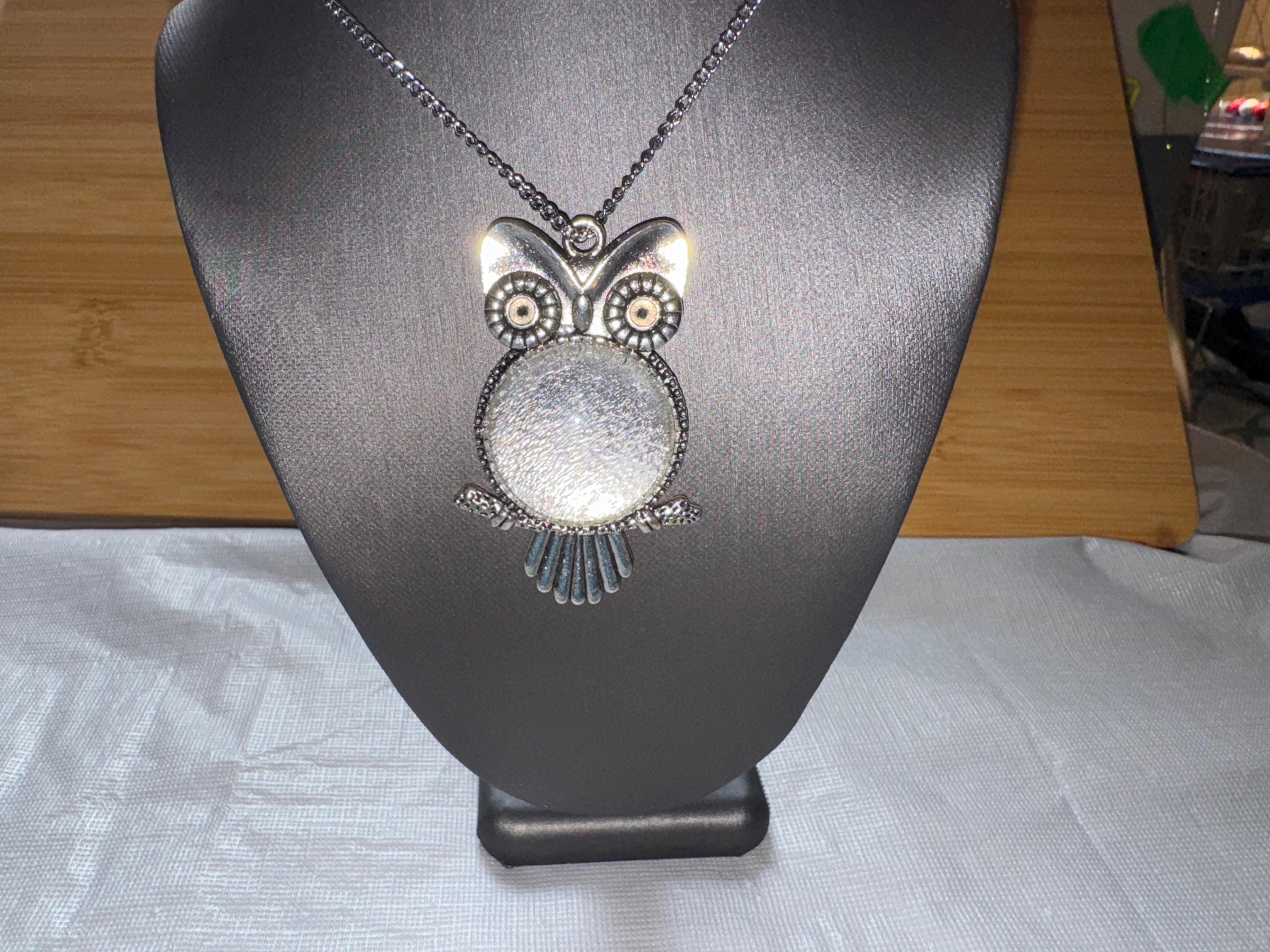 Vintage Owl Pendant Necklace: Bird Jewelry Gift for Nature Lovers