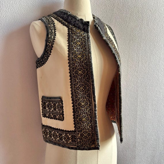 Vintage Handmade White Leather Romanian Folk Vest - image 3