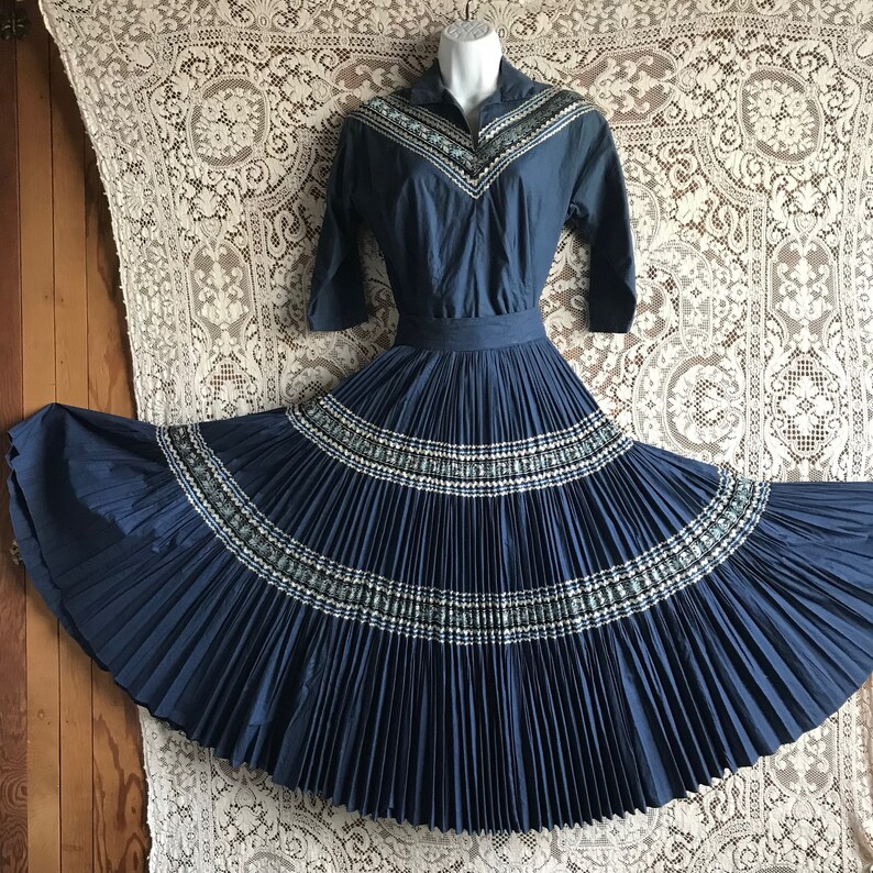 Vintage 1950s Blue Patio / Fiesta Set Circle Skirt & Top Etsy