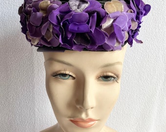 Vintage 1940s Lord & Taylor Black Straw Purple Flowers Brimless Hat with Velvet Ribbon