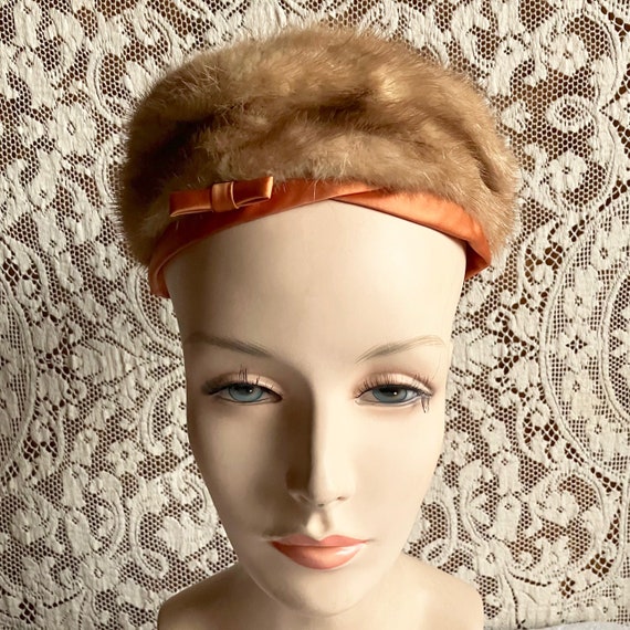 Vintage 1950s 1960s Mink & Satin Pillbox Hat - image 3