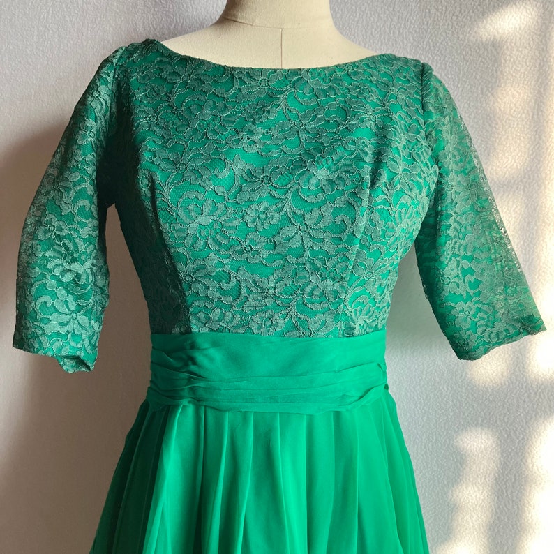 Vintage 1950s Green Lacy Chiffon Fit & Flare Party Dress 32 Bust image 5