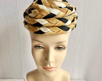 Vintage 1950s 1960s Mr. Arnold Actualites Braided Straw Brimless Toque Hat