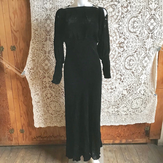 Vintage 1930s Black Velvet Full Length Bias Cut Ev
