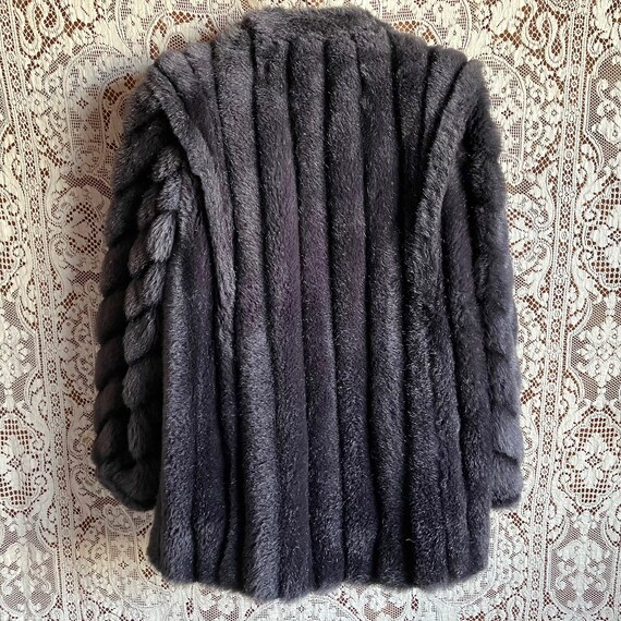 Vintage 1980s 1990s Intrigue Gray Black Faux Fur … - image 3