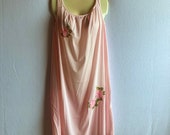 Vintage 1970s Pink Nylon ightweight Sleeveless Floral Applique Nightgown S/M