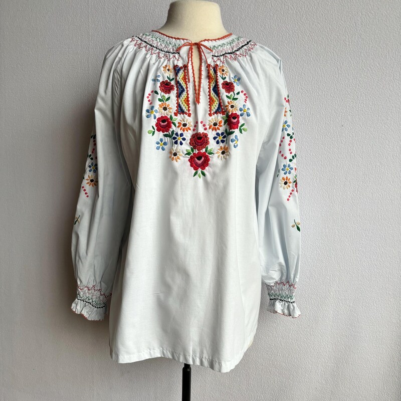 LONG SLEEVE PEASANT BLOUSE