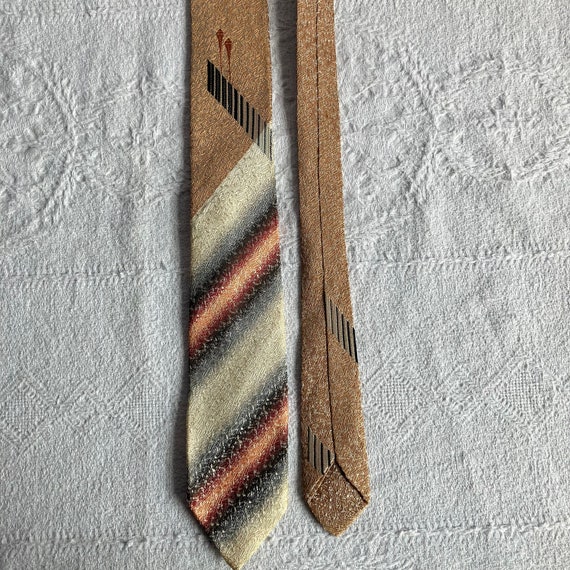 Vintage 1950s 1960s Tan Abstract Stripe Necktie - image 1