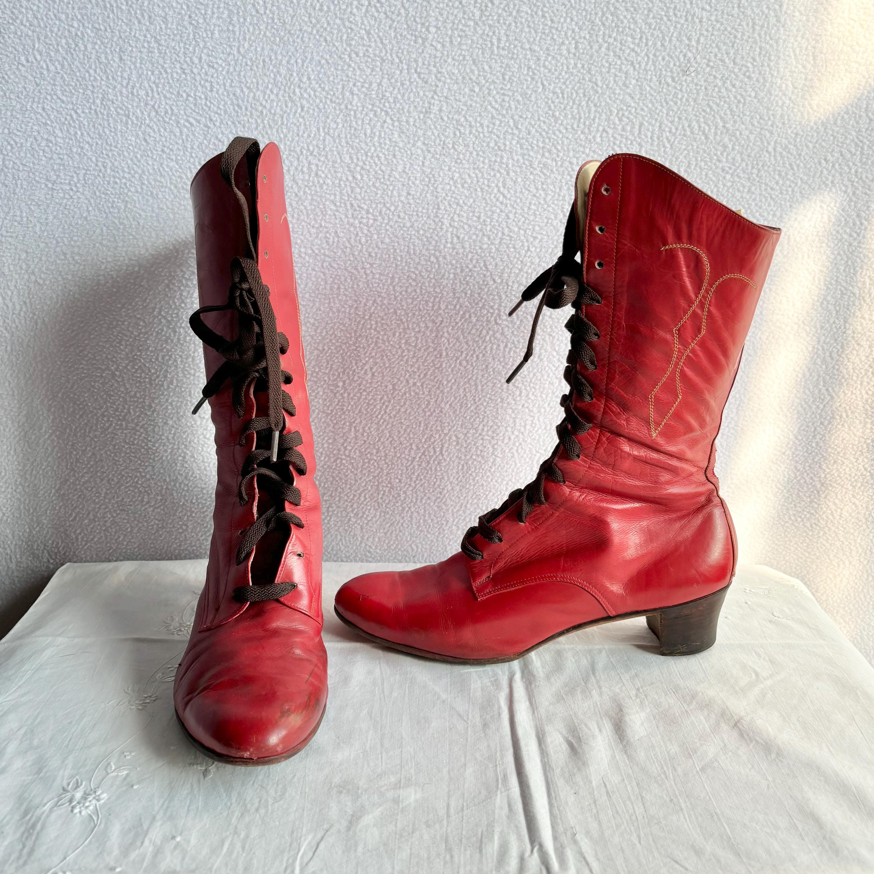 Black boots red laces hot sale