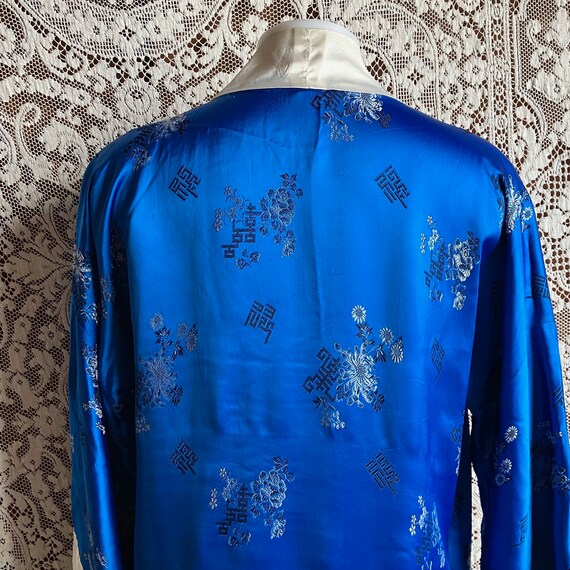 Vintage Royal Blue Satin Kimono Style Robe - image 10