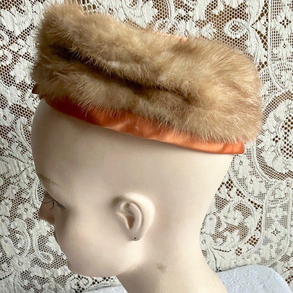 Vintage 1950s 1960s Mink & Satin Pillbox Hat - image 5