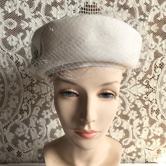 Vintage 1960s Ivory Wool Hat with Netting & Rhine… - image 1