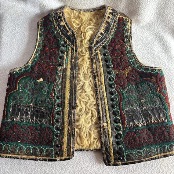Hungarian Kalotaszegi Transylvania Handmade Embro… - image 1