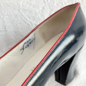 Vintage 1970s Andrew Geller Blue & Red Leather Pumps 8AA Narrow image 6