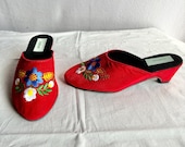 Vintage Hungarian Red Embroidered Slippers Mules Papucs Size 6-6.5