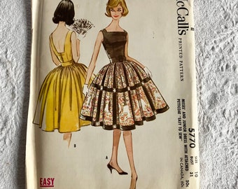 Vintage 1961 McCall's 5770 Sleeveless Full Skirt Sundress 31 Bust