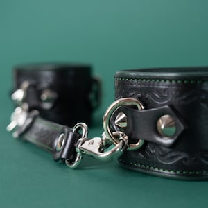 Twilight Ankle Cuffs (Green) – Premium Leather Bondage Restraints with Eternal Connector  (Pair)