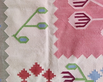 6x9 Ft. Colorful Geometric Kilim Flatweave Rug, Handwoven Carpet for Living Room or Bedroom, Area Rug, Pink & Green Tribal Area Rug