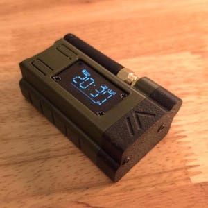 Carcasa ultracompacta Heltec LoRa 32 V4 Meshtastic (solo carcasa, batería de 2000 mAh y compatible con GPS L76K)