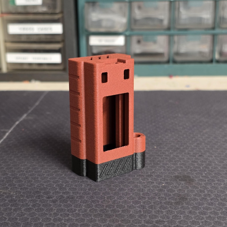 Ultra-Compact Heltec LoRa 32 V4.2 Meshtastic Case Only (2000mAh & L76K GPS Ready) Röd