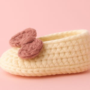 Baby Booties Häkelanleitung, handgefertigte Schuhe, Geschenk zur Geburt, einfach für Anfänger Bild 7