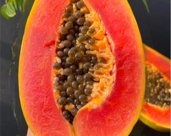 50pcs Red Heart Creamy Papaya Seeds - The Best of Papayas for Your Home Garden