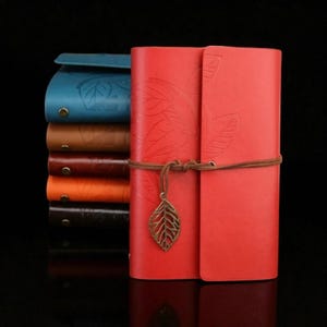 Leren dagboek met geboortebloem voor dames, hervulbaar notitieboek met bloemen, elegante leren dagboekomslag, ideaal verjaardags- of kerstcadeau