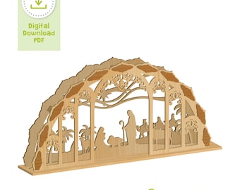 Puede incluir: Un belén de madera, con siluetas de María, José, el niño Jesús y los Reyes Magos. La estructura arqueada tiene recortes decorativos y está hecha de madera clara. La imagen también incluye el texto "Digital Download PDF".