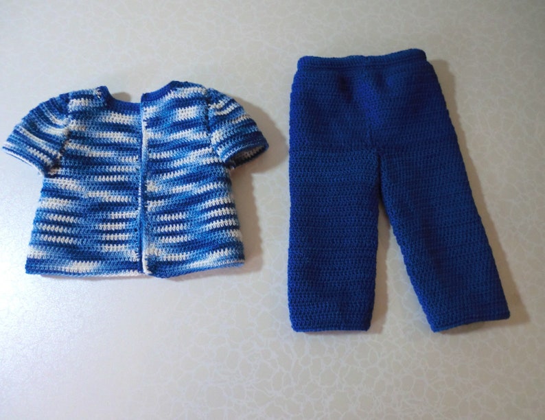 AG 265 Nurse Scrubs Set Crochet Pattern for American girl dolls
