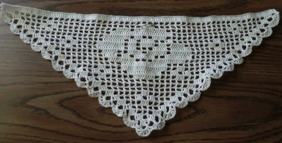AG 165 Filet Rose Shawl Crochet Pattern for 18 Inch Dolls 